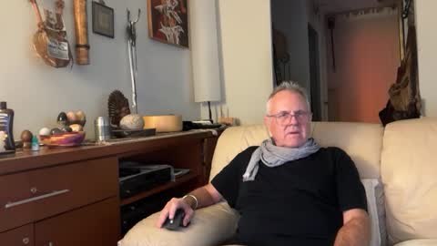 Snapshot of erostalk chatting on 10.22.25 eros online show from 10.22.25