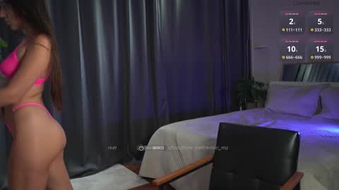 Snapshot of erotic_market chatting on 09.09.25 SOFIA DAMIEN PVT MODEL online show from 09.09.25