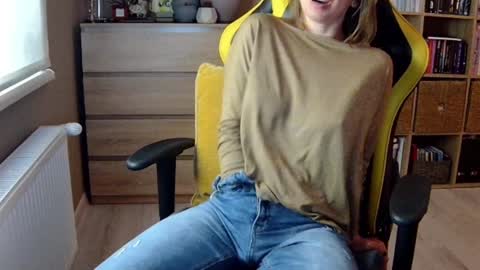 Melissa   online show from 02.05.25