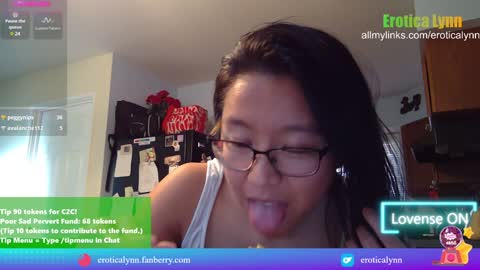 Lynn   online show from 12.04.24