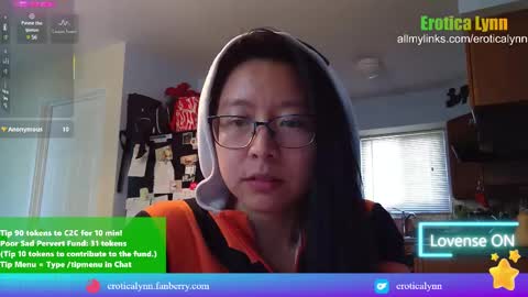 Lynn   online show from 03.10.25