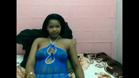 Snapshot of eroticebony4u69 chatting on 10.21.25 eroticebony4u69 online show from 10.21.25