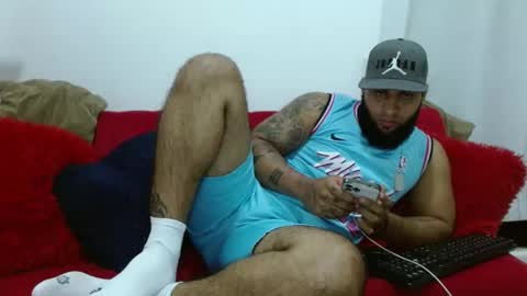 Snapshot of eroticoblack chatting on 10.01.25 Eroticoblack online show from 10.01.25