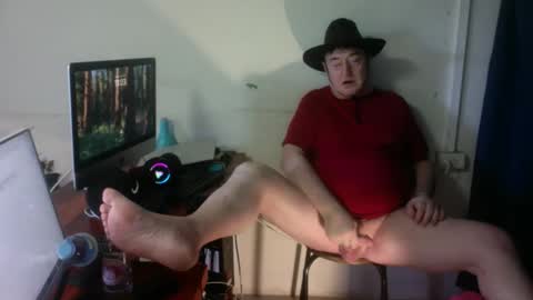 Tom Delaney online show from 10.19.25