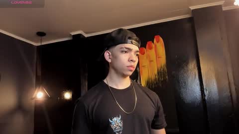 Snapshot of eryonbradley chatting on 11.05.25 Eryon online show from 11.05.25