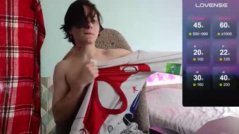 Snapshot of esajukyy chatting on 10.18.25 esajukyy online show from 10.18.25