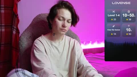 Snapshot of esajukyy chatting on 10.29.25 esajukyy online show from 10.29.25