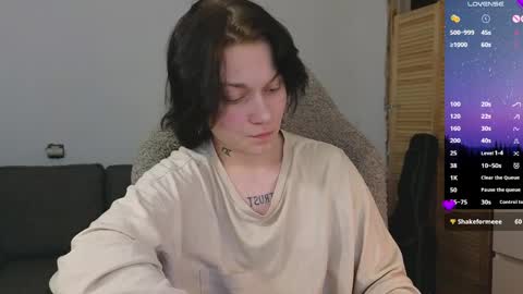 esajukyy online show from 04.20.26