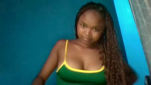 Snapshot of escalina chatting on 06.25.26 Escalina online show from 06.25.26