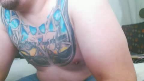 escodamus12 online show from 01.01.25