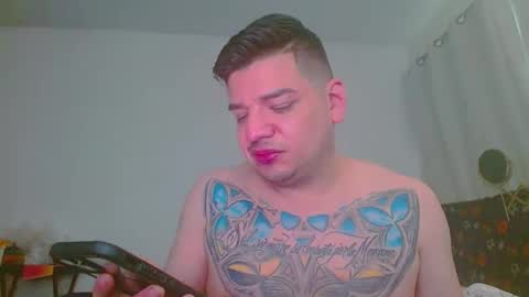 escodamus12 online show from 01.10.25