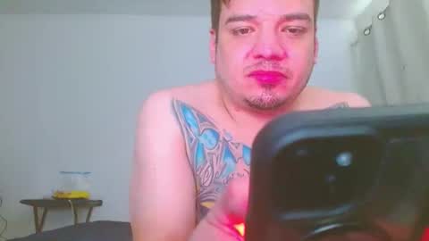 escodamus12 online show from 01.26.25