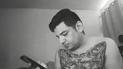 escodamus12 online show from 02.27.25