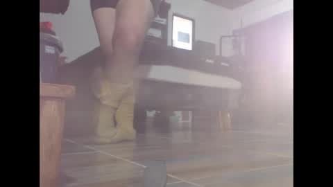 Snapshot of eskelaswd chatting on 02.09.25 Eskela911 online show from 02.09.25