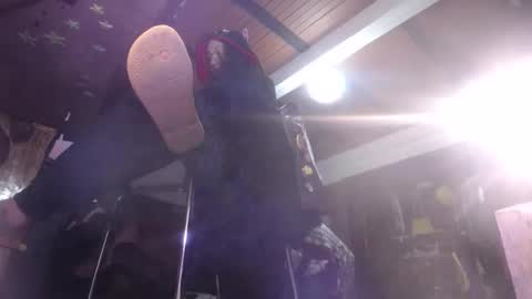 Snapshot of eskelaswd chatting on 02.20.25 Eskela911 online show from 02.20.25