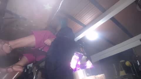 Snapshot of eskelaswd chatting on 02.26.25 Eskela911 online show from 02.26.25