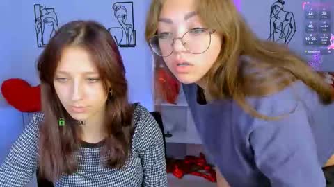 esma_shine online show from 09.10.25