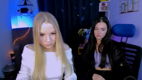 esma_shine online show from 10.01.25