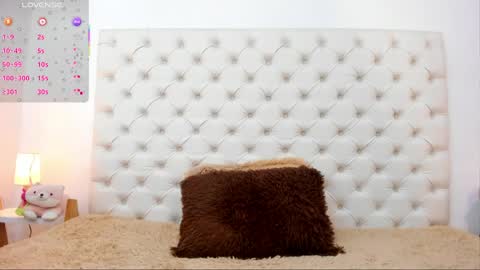 esmeralda  online show from 04.07.26