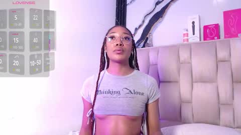 Snapshot of esmeralda_bk chatting on 02.23.26 esmeralda_bk online show from 02.23.26