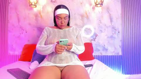 esmeralda online show from 12.15.24