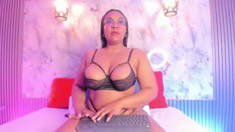 esmeralda online show from 02.01.25