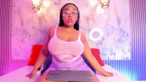 esmeralda online show from 02.03.25