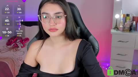 Esmeralda online show from 06.03.26