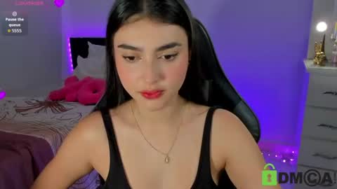 Esmeralda online show from 07.17.26