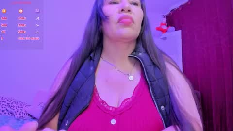 esme online show from 09.22.25