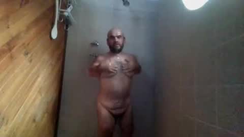 Snapshot of essensualelf chatting on 10.29.25 Essensual Elf online show from 10.29.25