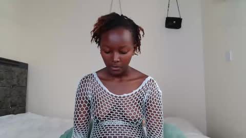 essypetite online show from 12.17.25