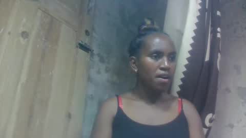 estanie online show from 10.04.25