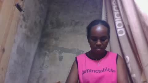 estanie online show from 10.08.25