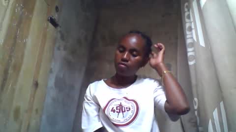 estanie online show from 10.09.25