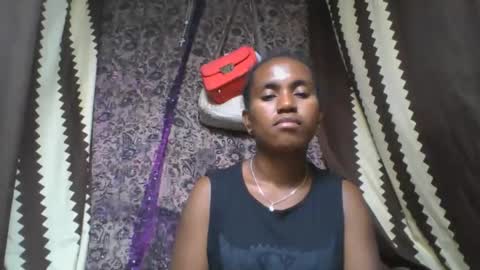 estanie online show from 10.16.25