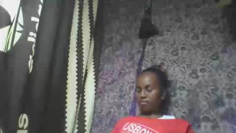 estanie online show from 10.27.25