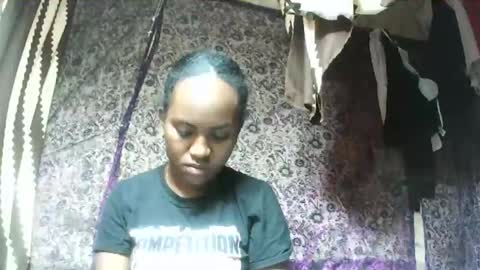 estanie online show from 11.13.25