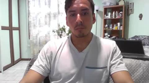 Snapshot of esteban20221406 chatting on 11.27.25 esteban20221406 online show from 11.27.25