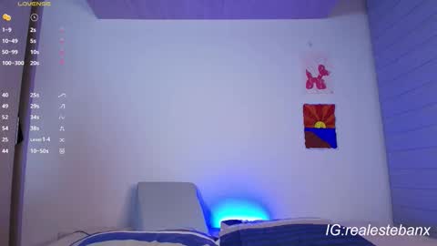 Snapshot of esteban_knight chatting on 11.04.25 E S T E B A N online show from 11.04.25