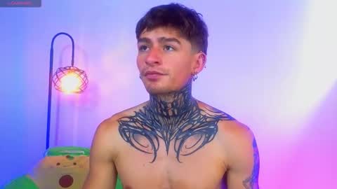 Esteban independent model online show from 10.15.25