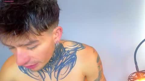 Esteban independent model online show from 11.10.25