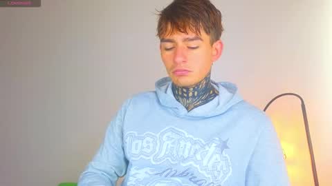 Esteban independent model online show from 01.14.26