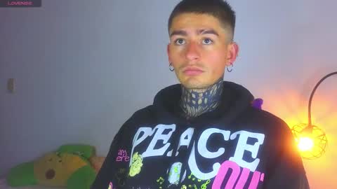 Esteban independent model online show from 02.23.26