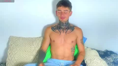 Snapshot of estebanchar_ chatting on 06.25.26 Esteban independent model online show from 06.25.26