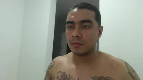 estebanmed92 online show from 01.05.26