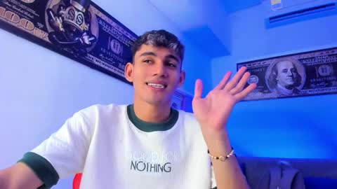 Snapshot of estebanperez_ chatting on 12.12.24 Esteban online show from 12.12.24