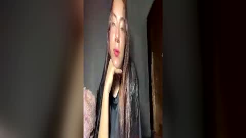 Snapshot of estefa1 chatting on 06.18.26 estefa1 online show from 06.18.26