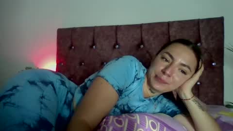 Snapshot of estefa1 chatting on 07.29.26 estefa1 online show from 07.29.26