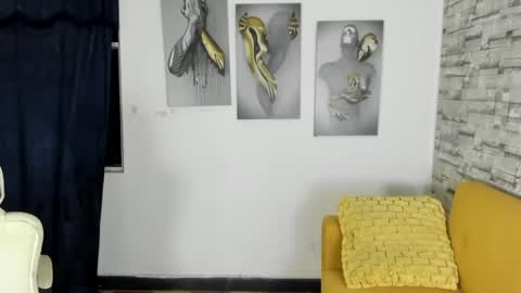 estefani robles online show from 07.04.26